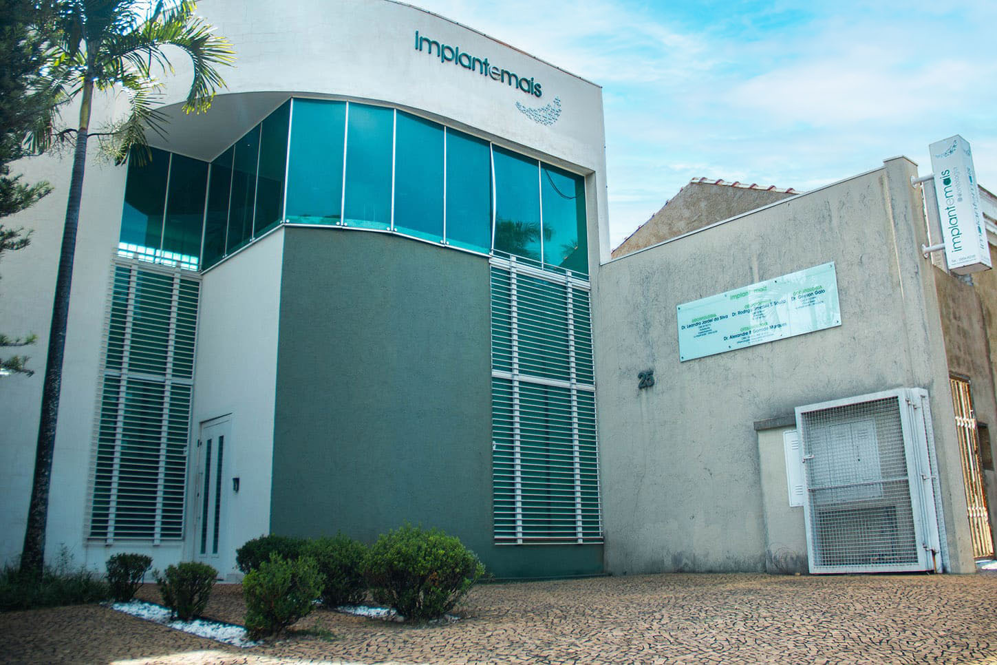 Clinica-Odontológica-Santa-Rosa-de-Viterbo-Ceu